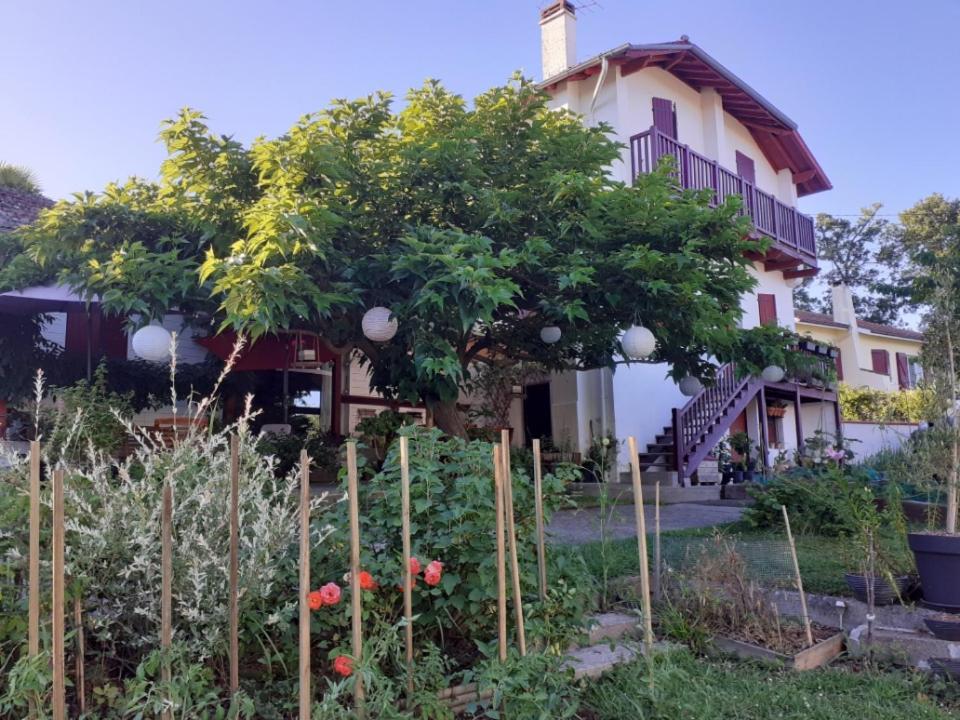 Salies-de-Béarn Au Bosquet, Chambre Et Salle De Bains Avec Petit Dejeuner A 600 M Du Centre Dans Un Cadre Calme Et Verdoyant المظهر الخارجي الصورة